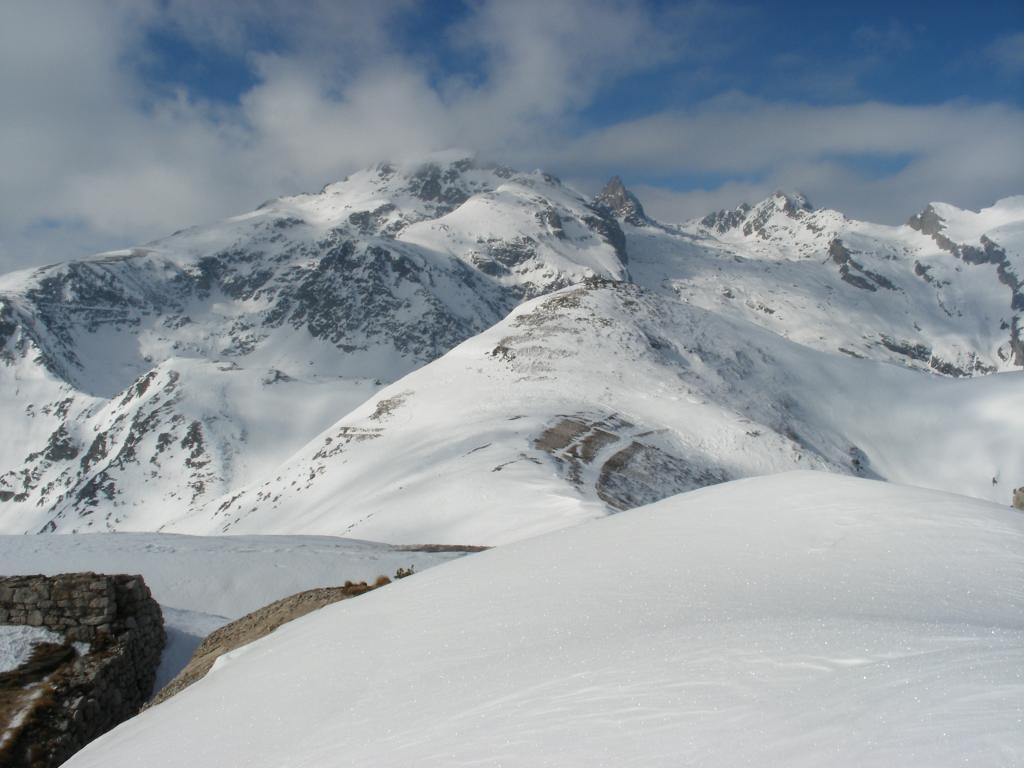 In Piemonte, sci, snowboard e turismo invernale a Col di Tenda 10 In Piemonte, sci, snowboard e turismo invernale a Col di Tenda