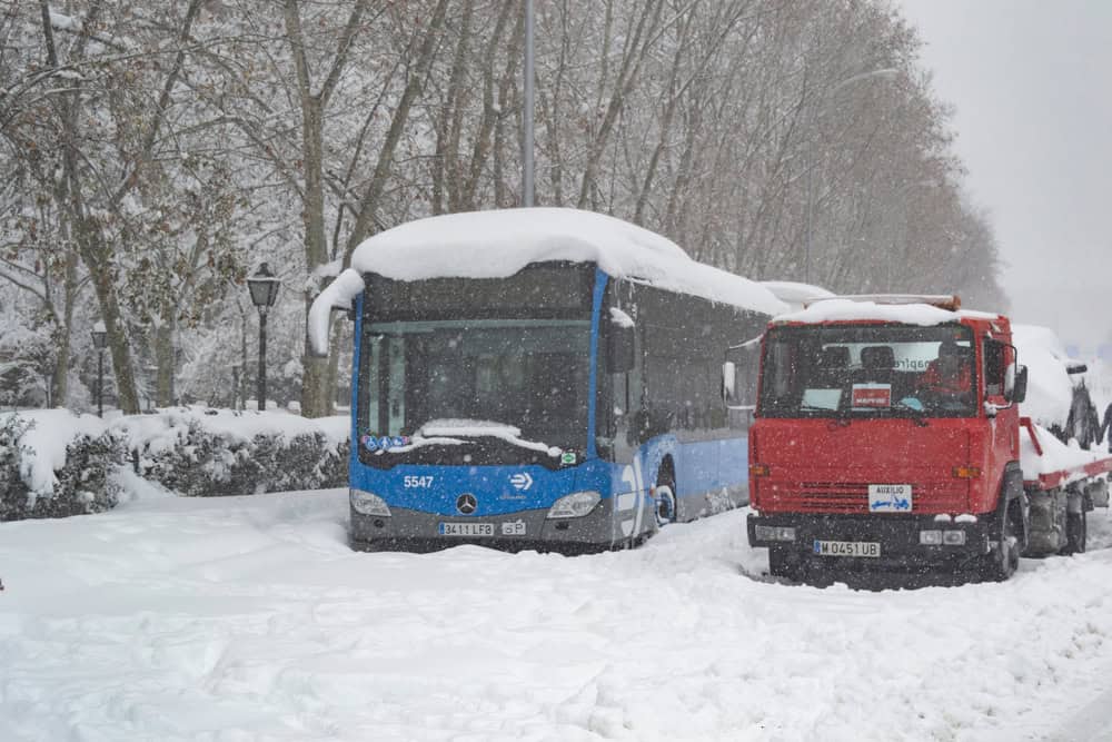 Meteo: Gran Bretagna, Galles e Scozia 43 ore di neve