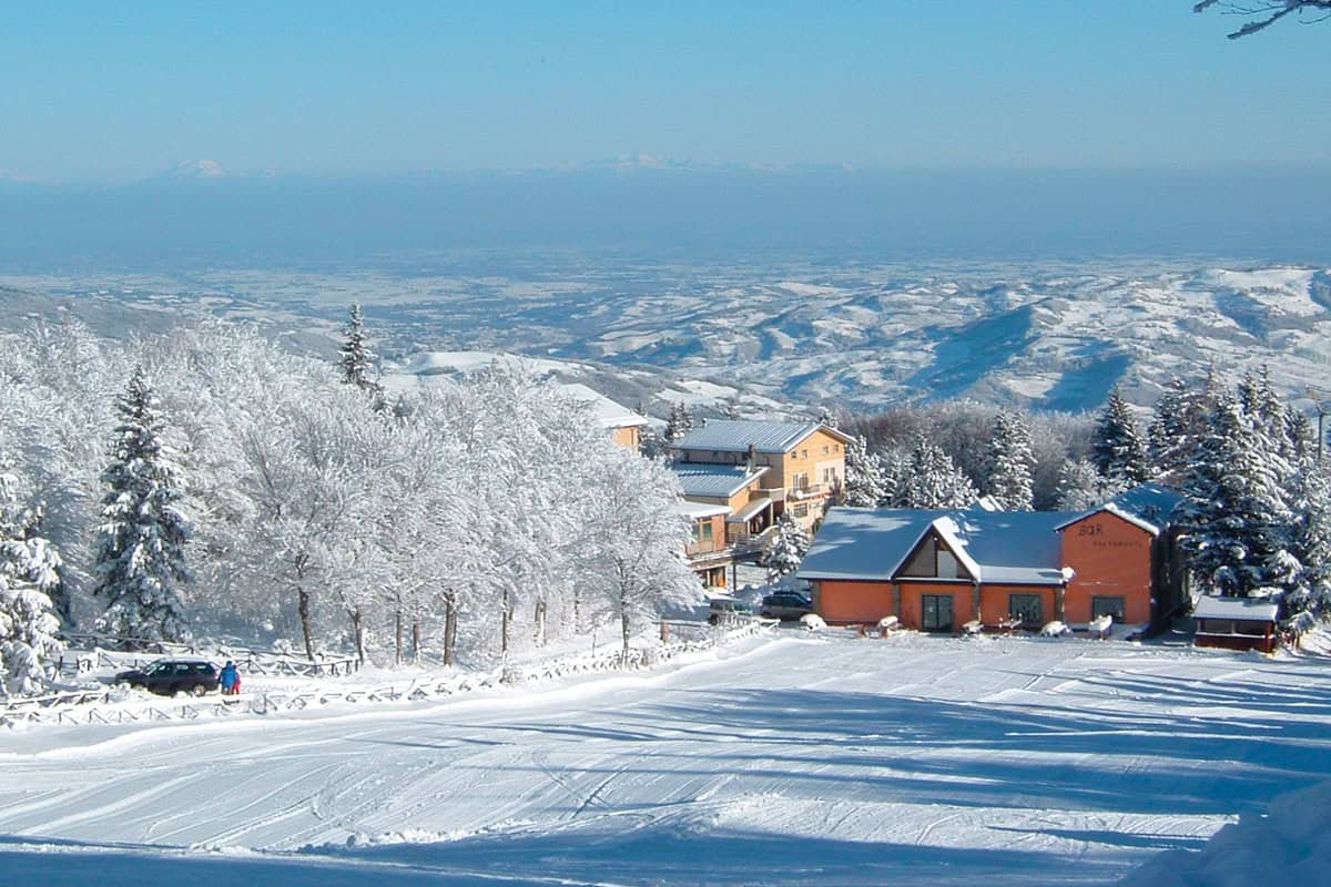 Scopri sci in Emilia-Romagna. Turismo invernale a Schia 17 Scopri sci in Emilia-Romagna. Turismo invernale a Schia