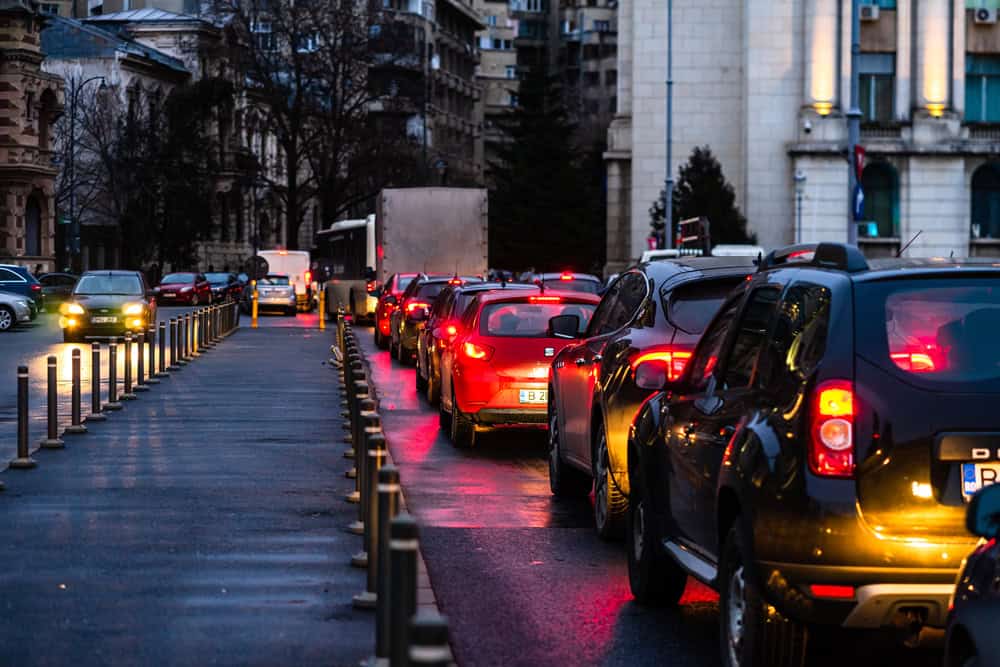 Meteo weekend: pioggia, neve e correnti polari in arrivo con venti fino a 70 km/h