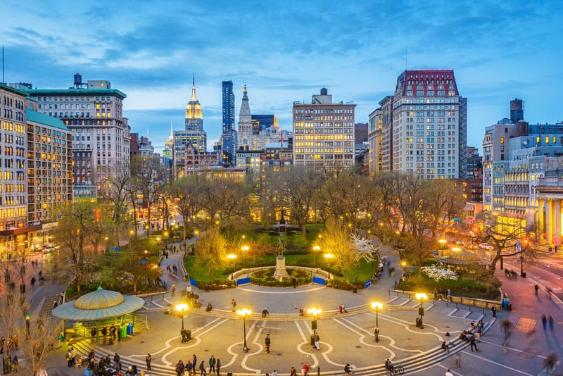 Decorazioni natalizie a Union Square, New York