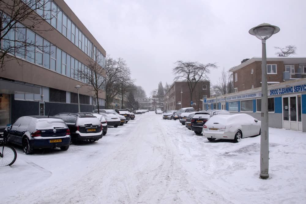 Meteo Belgio: Prima tempesta del 2025 con neve fino a 10 cm sulle Ardenne e venti fino a 90 km/h