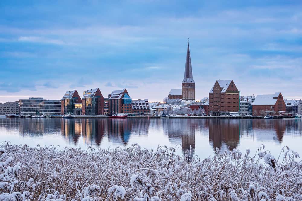 Meteo Germania: neve intensa in arrivo, rischio incidenti sulle piste da sci e disagi nei trasporti