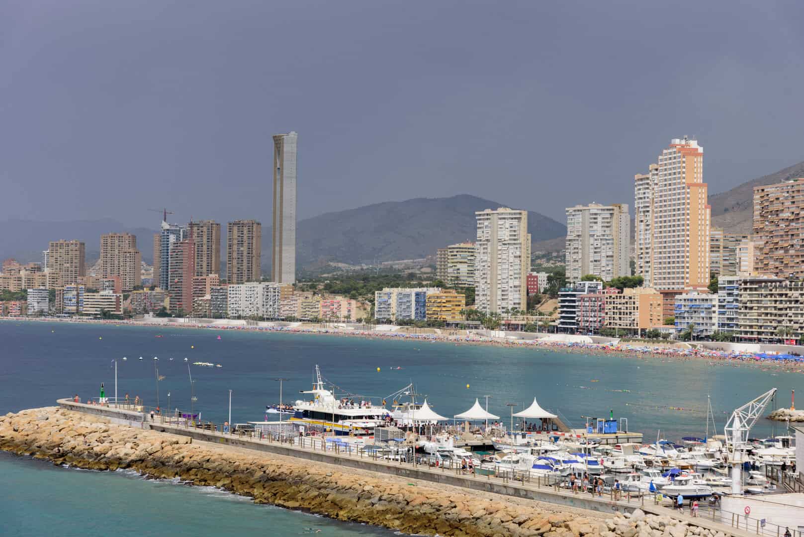 Meteo Comunitat Valenciana: weekend con crollo delle temperature, piogge improvvise e forti annuvolamenti!