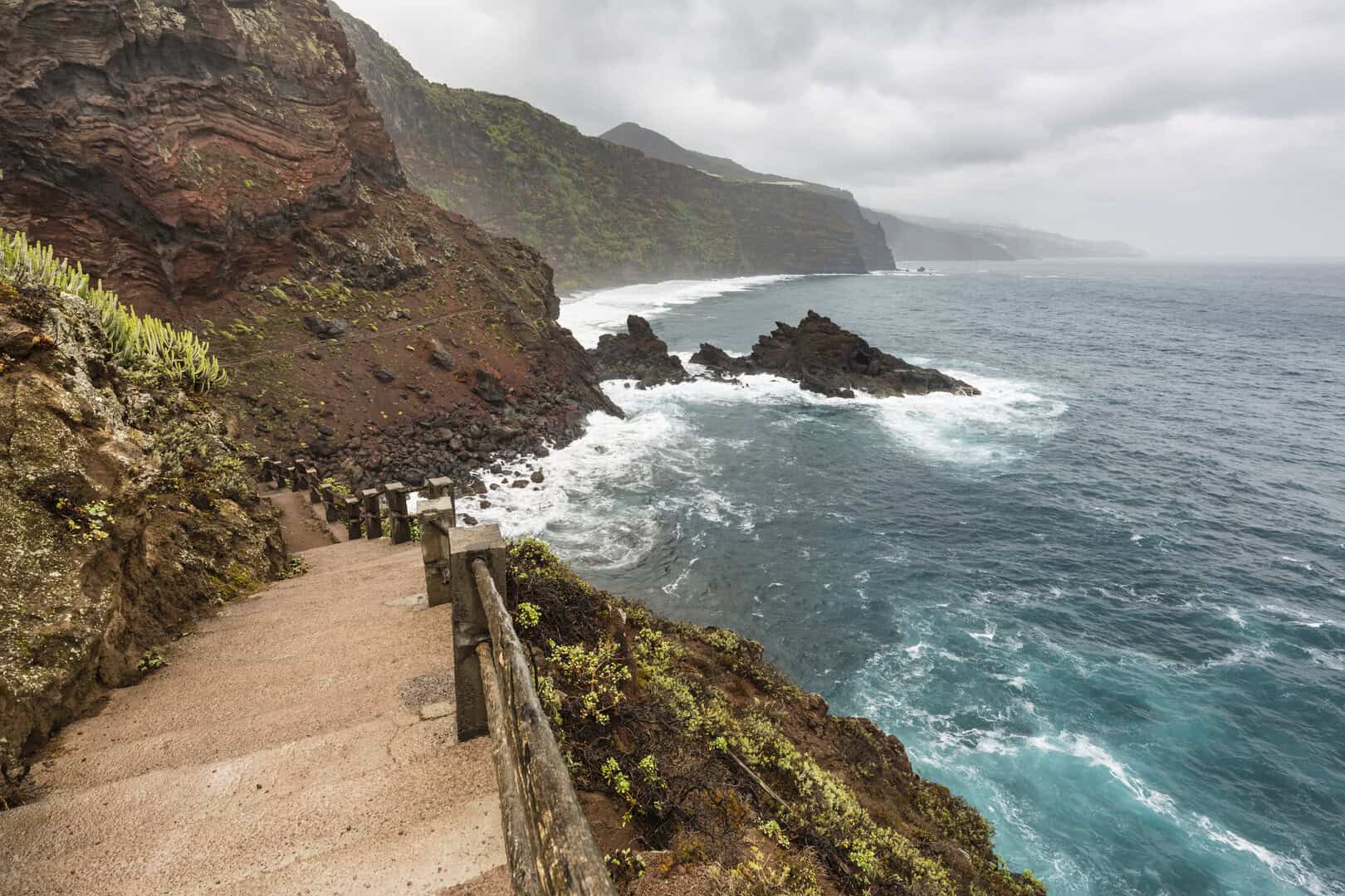 Meteo: un fronte porta piogge sulle Canarie, aggiornamento AEMET per martedì