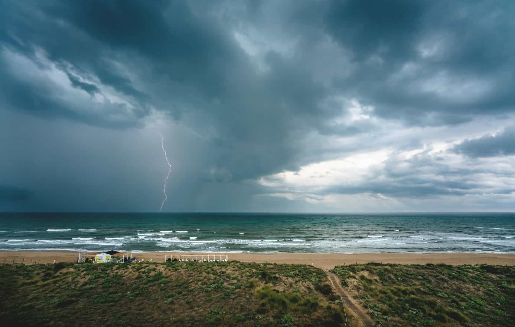 Meteo Spagna, Murcia: scuole e centri diurni chiusi nel nord-ovest per le forti piogge
