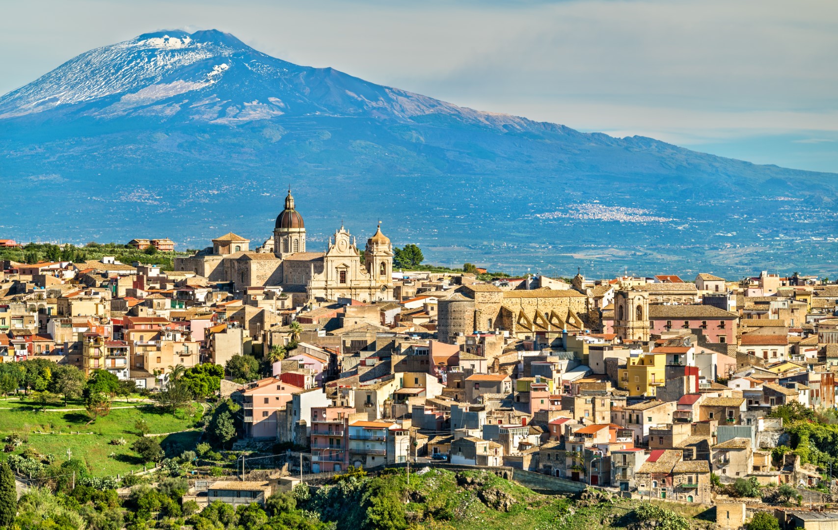 RAI, vince il Borgo dei Borghi 2025 un gioiello del barocco italiano