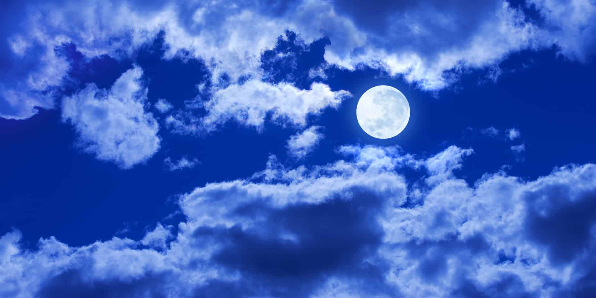 Luna nuova di aprile 2025 e congiunzione spettacolare tra Venere e Saturno