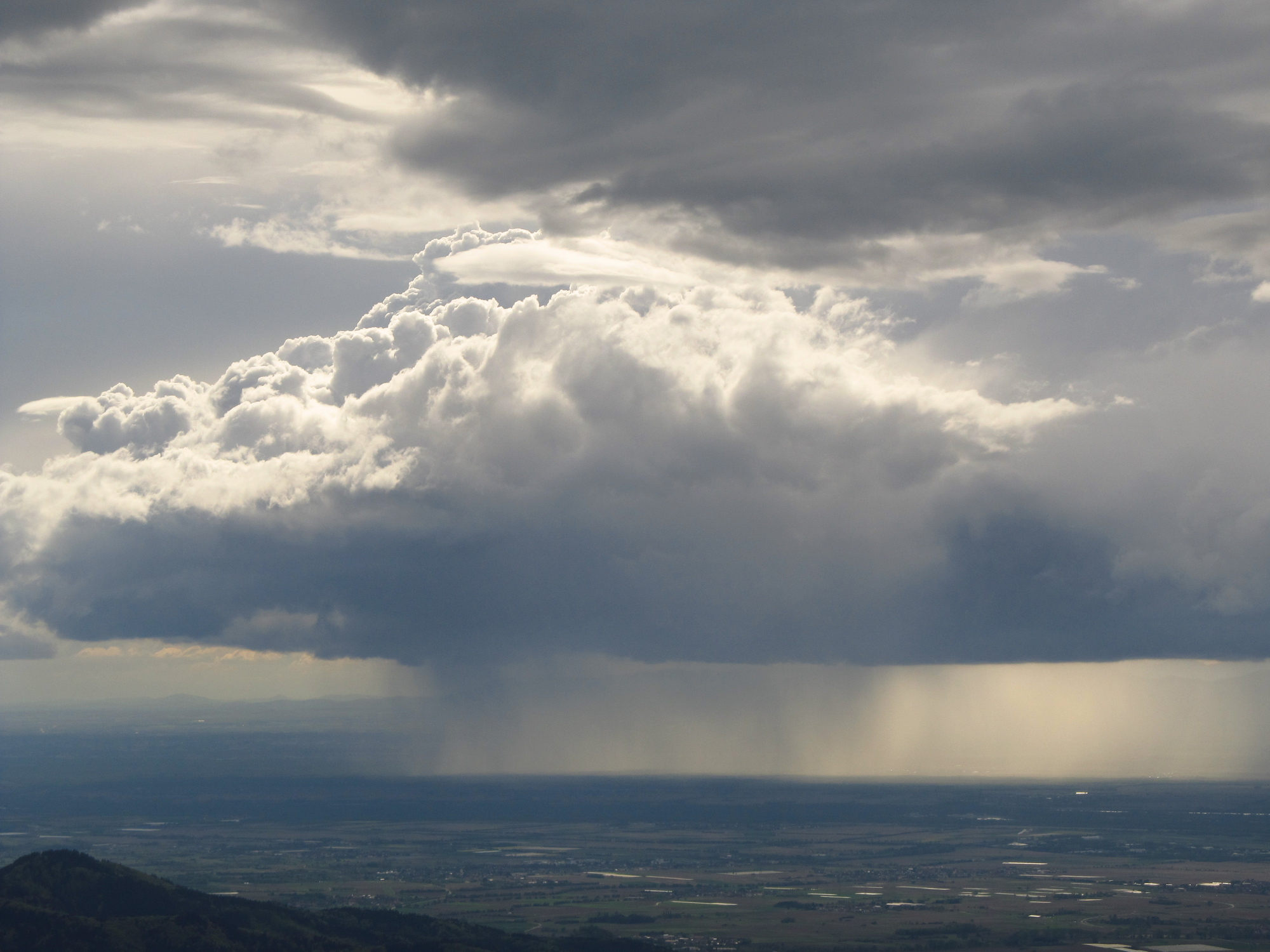 Meteo Germania: forti temporali e danni in diverse regioni